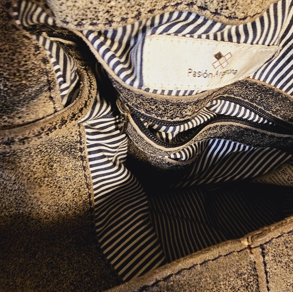 PASION ARGENTINA Dist. Olive Brn Tassel Satchel LG. Handbag - Picture 5 of 11